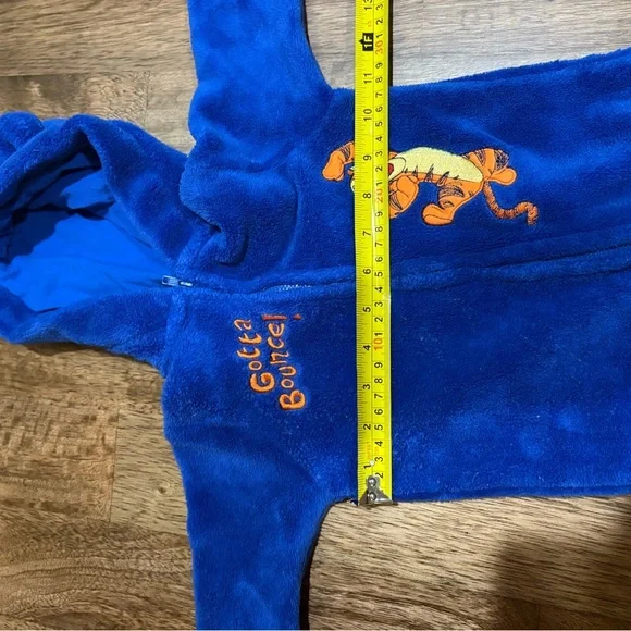 Disney Tiger bunting jumpsuit winter lightweight snowsuit. 3/6 months. - Picture 6 of 7